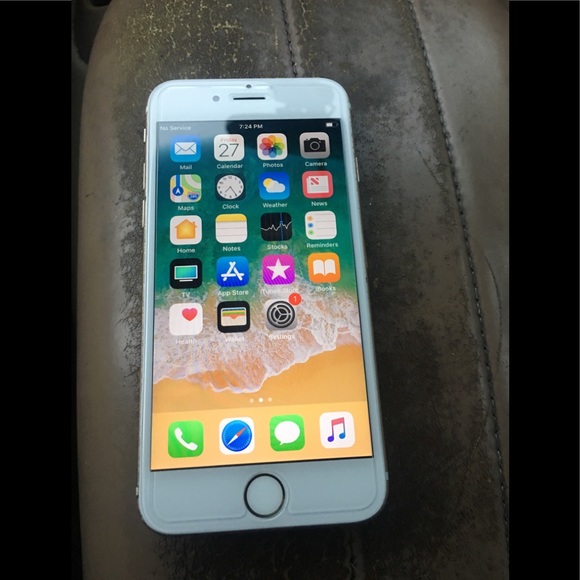 iPhone 6s - Picture 1 of 2